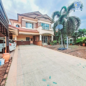 *****บ้านเดี่ยวมือสอง ม.ชัยพฤกษ์ บางบัวทอง เนื้อที่กว้างเกือบ 154 ตร.ว. ฟังก์ชัน 6 ห้องนอน 5 ห้องน้ำ ที่จอดรถ 4 คัน บ้านหลังใหญ่ ภายในสวยเหมือนใหม่ คุณภาพระดับ L&H บนทำเลแห่งการเดินทาง ใกล้รถไฟฟ้าสายสีม่วง "บางพลู" และทางด่วน "ศรีรัช" จองเลย!